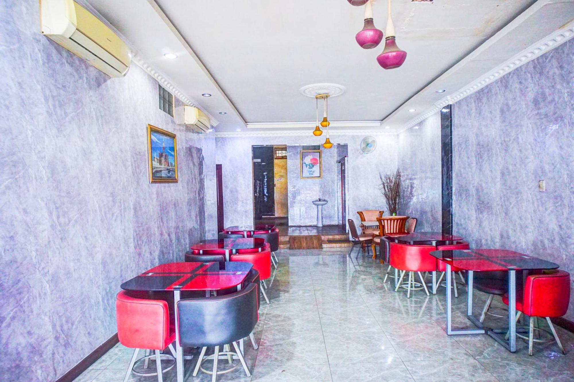 Hotel O Asyaffirah Near Masjid Raya Al Mashun Sm Raja Медан Екстериор снимка